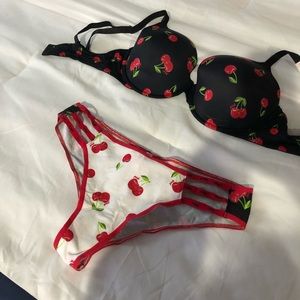 Victoria’s Secret Bra and Panty Set